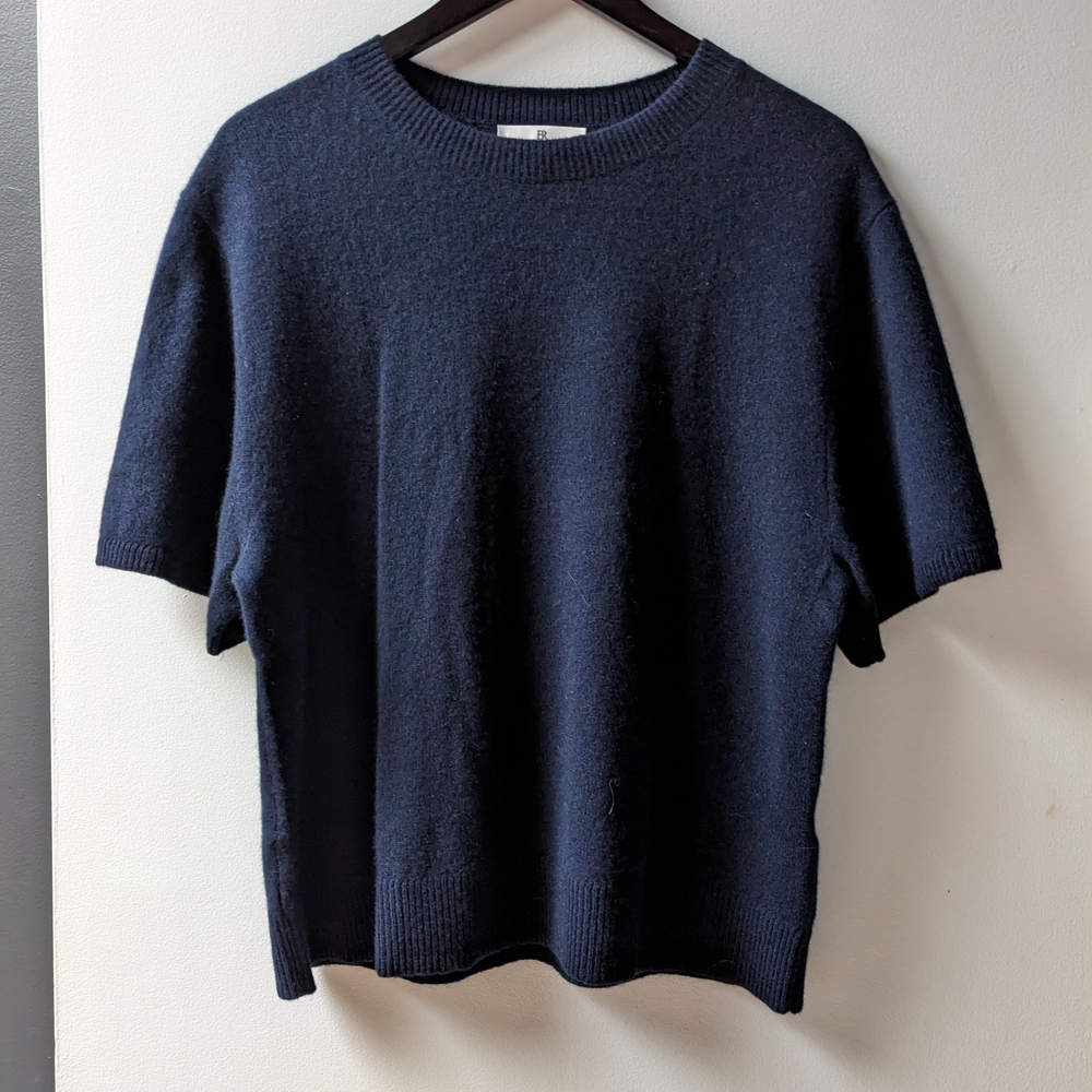 Banana Republic 100% Cashmere Short Sleeve Navy Blue Sweater